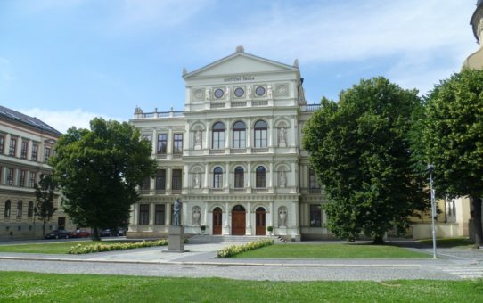 Kroměříž – město a park
